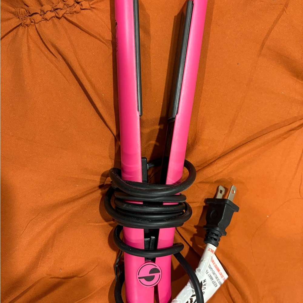 PIN Straight Pink Flat Iron - Picture 2 of 2